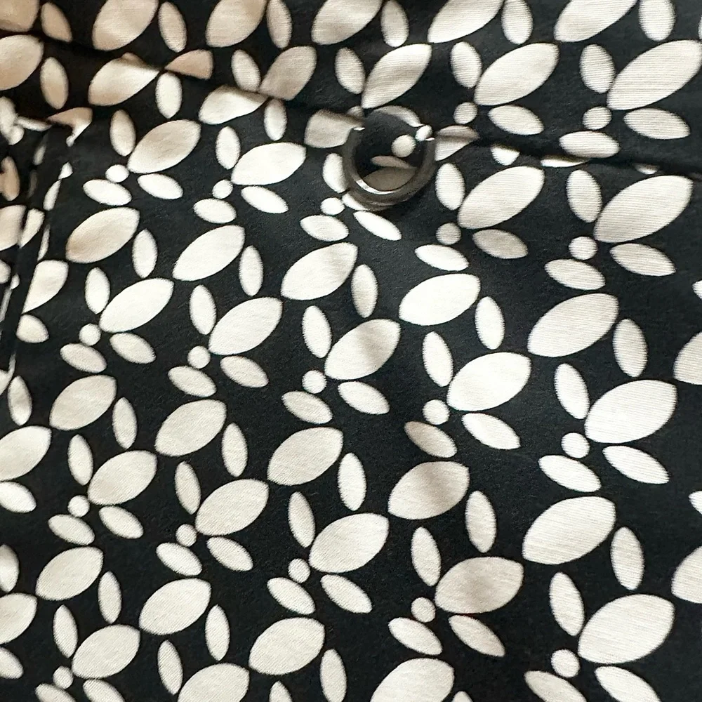 Adrianna Papell Black and White Patterned Ankle Pants - Picture 7 of 11